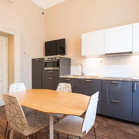 Apartment Crocetta Turandot One Bed 1st Floor - Mirable Pm *