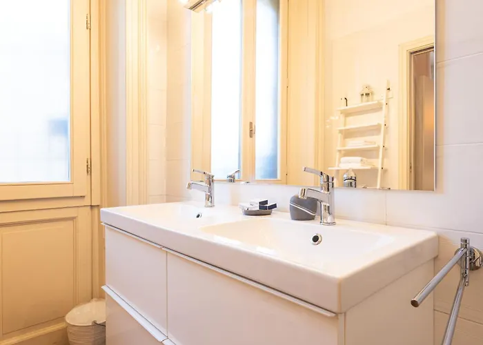 Crocetta Turandot One Bed 1st Floor - Mirable Pm Apartament